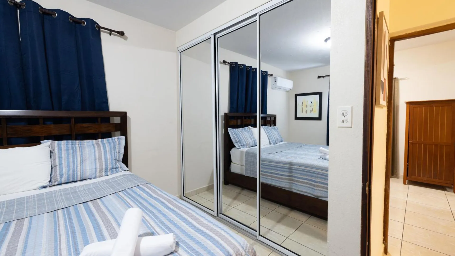 Arenales Guest House Isabela